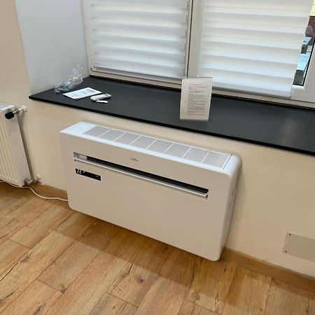 New Loft Style Appartman In The Heart Of The City Budapest Eksteriør bilde